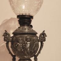Lampada da tavolo