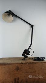 Lampada industriale con morsetto 