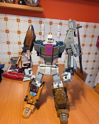 transformers zeta toys bruticus