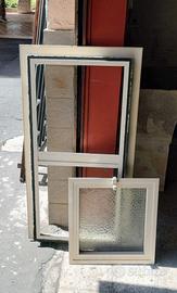Finestra vasistas bagno