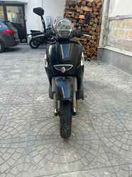 Aprilia Scarabeo 300 usata in vendita