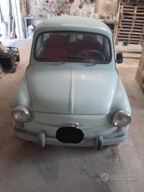 FIAT 600