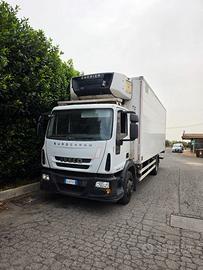 Iveco 160 E 22 isotermico