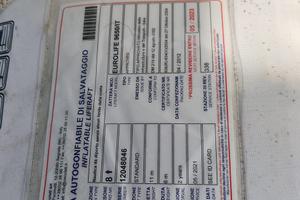 Zattera EUROLIFE 9650/IT 8 posti senza limiti