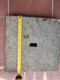 coperchio pozzetto in cemento 35x35cm