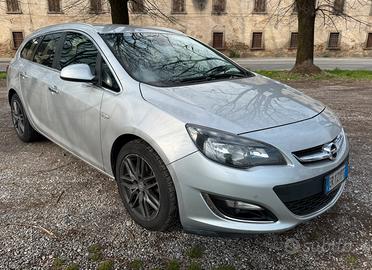 OPEL ASTRA 1.7 CDTI 130 CV ANNO 2013 km 234.000 E5