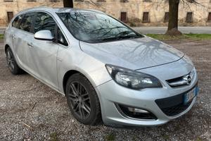 OPEL ASTRA 1.7 CDTI 130 CV ANNO 2013 km 234.000 E5