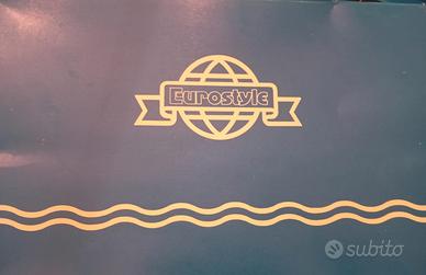 Tris di vassoi in acciaio 