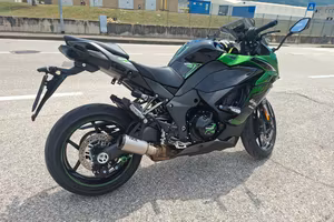 Kawasaki Ninja 1000 sx 5/24 Touring