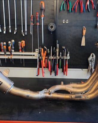 Terminale Akrapovic