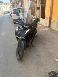 sh 125