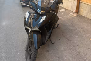 sh 125