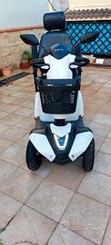 Scooter elettrico per disabili e anziani 2023