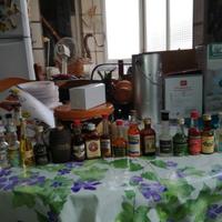 Stock 107 bottiglie liquori mignon