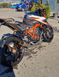 KTM Superduke 1290r