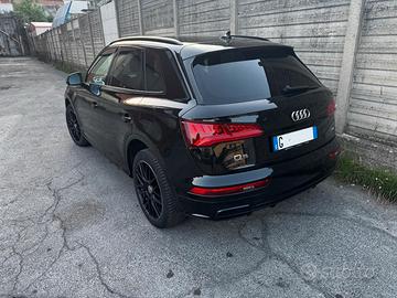 Audi Q5 FY 55 TFSI e quattro 367CV Benzina/Elettri