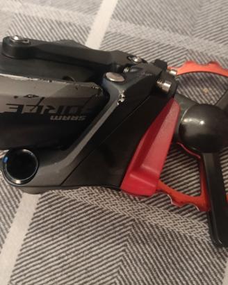 deragliatore posteriore sram force D1 