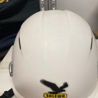 Casco per attività sportive