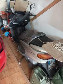 Scooter Yamaha Majesty