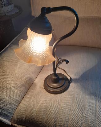 lampada  da tavolo 