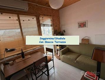 TORREVECCHiA BILOCALE ARREDATO TERRAZZO PRIVATO