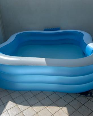 piscina per i bambini 