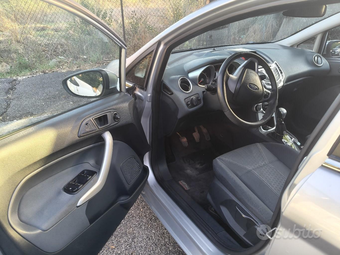 Ford Fiesta 2010 photo 5