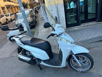 Sh 300