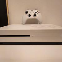XBOX ONE S  1TB