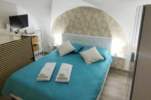 Loft via monserrato
