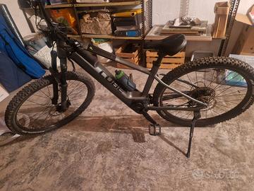 E bike cube reaction pro 750