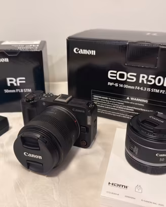 Canon EOS R50 V