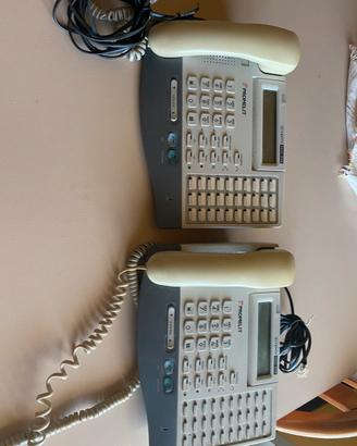 telefoni come da foto