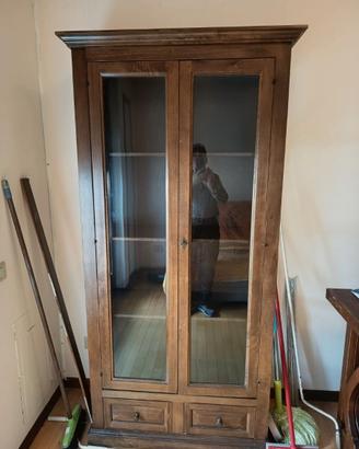 Mobile vetrinetta in legno e cristallo