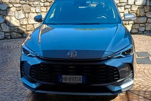 MG ZS Hibryd LEGGETE ATTENTAMENTE