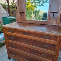 Cassettiera con specchio in legno di noce