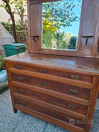 Cassettiera con specchio in legno di noce