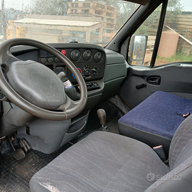 Iveco daily carroattrezzi