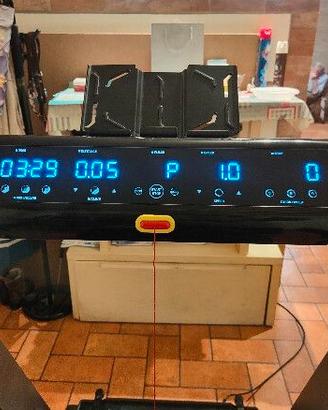 Tapis Roulant TOORX Mirage C80, ( da riparare )