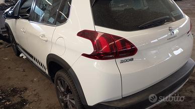 Ricambi Peugeot 2008 1.2 prima serie