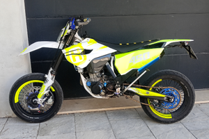 HUSQVARNA 450 con HGS COMPLETA compresa spedizione