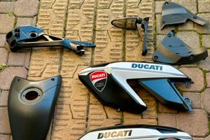 Plastiche Ducati Hypermotard 796