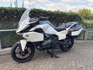BMW Motorrad R 1300 R R 1300 RT