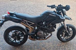 Ducati Hypermotard 796 - 2011