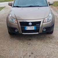 AUTO FIAT SEDICI 4×4
