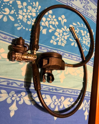 erogatori. Scubapro MK25