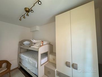 Letto a castello con mobile