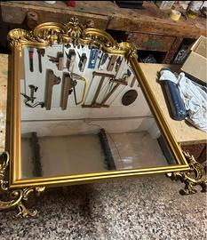 Specchiera antica intagliata a mano – 100 x 120 cm