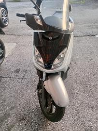 scooter Xmax 125 cc