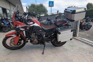 Honda Africa Twin CRF 1000 DCT TRICOLOR del 2017